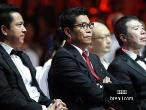 詹姆斯休战,日却穿费城,人队帽同城,沙巴官网,沙巴体育,官方入口,沙巴娱乐,体育资讯